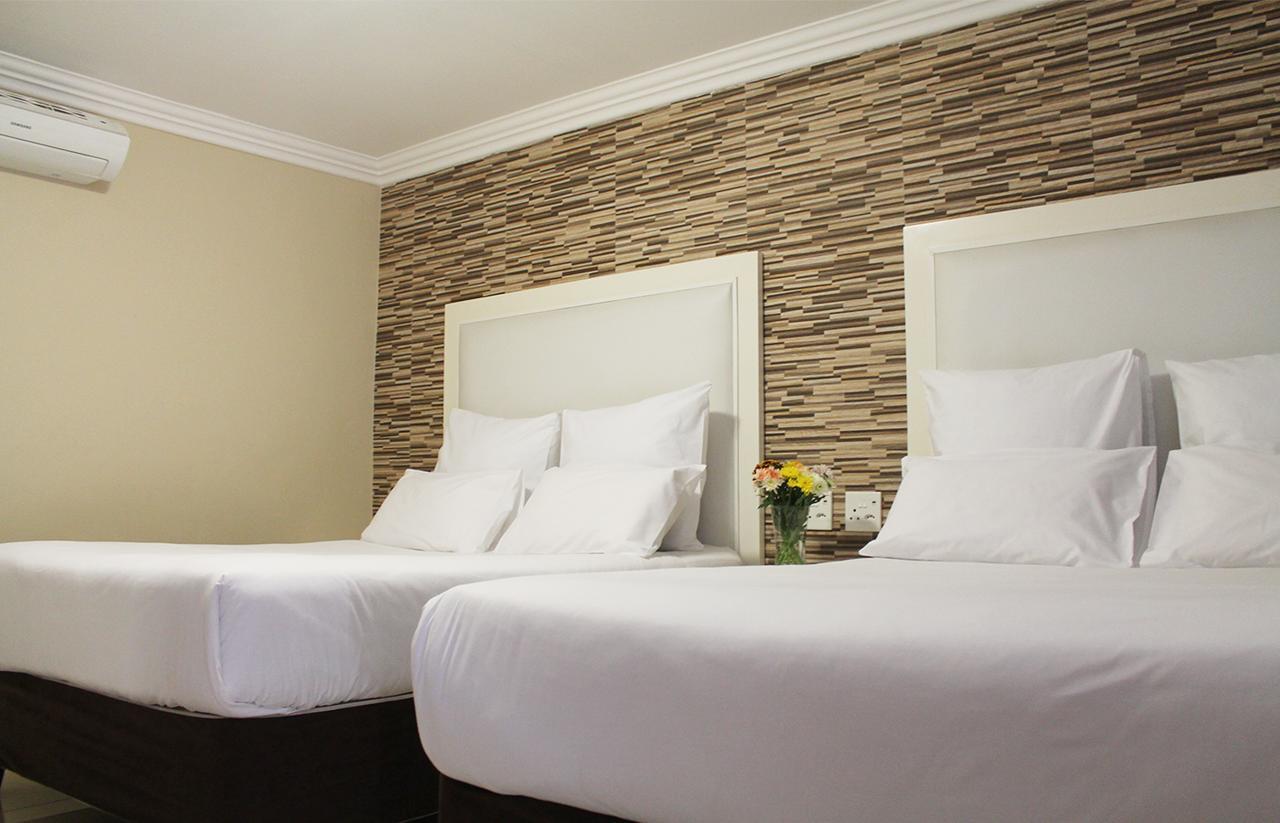 New Germany Bayside Hotel Pinetown חדר תמונה
