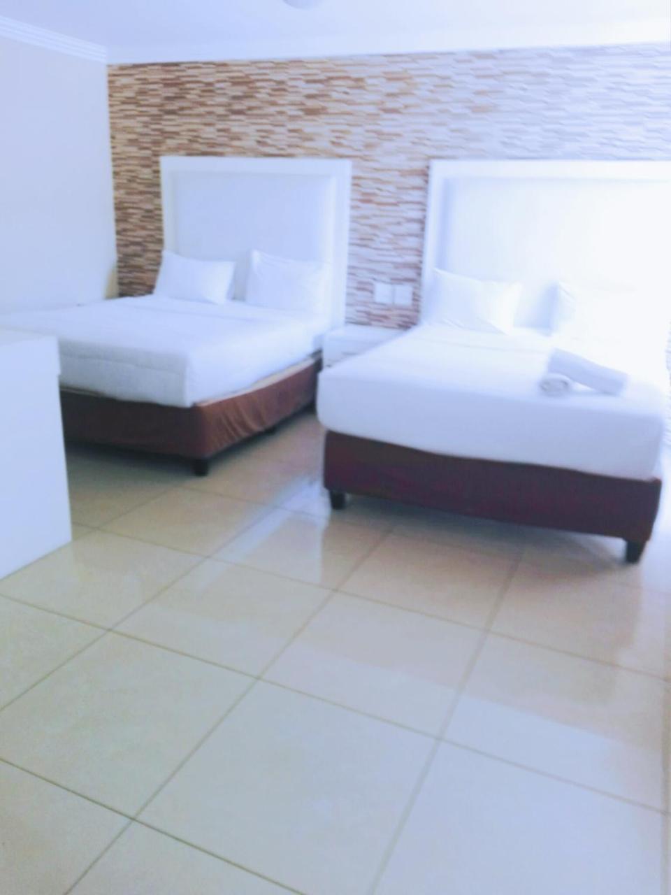 New Germany Bayside Hotel Pinetown מראה חיצוני תמונה