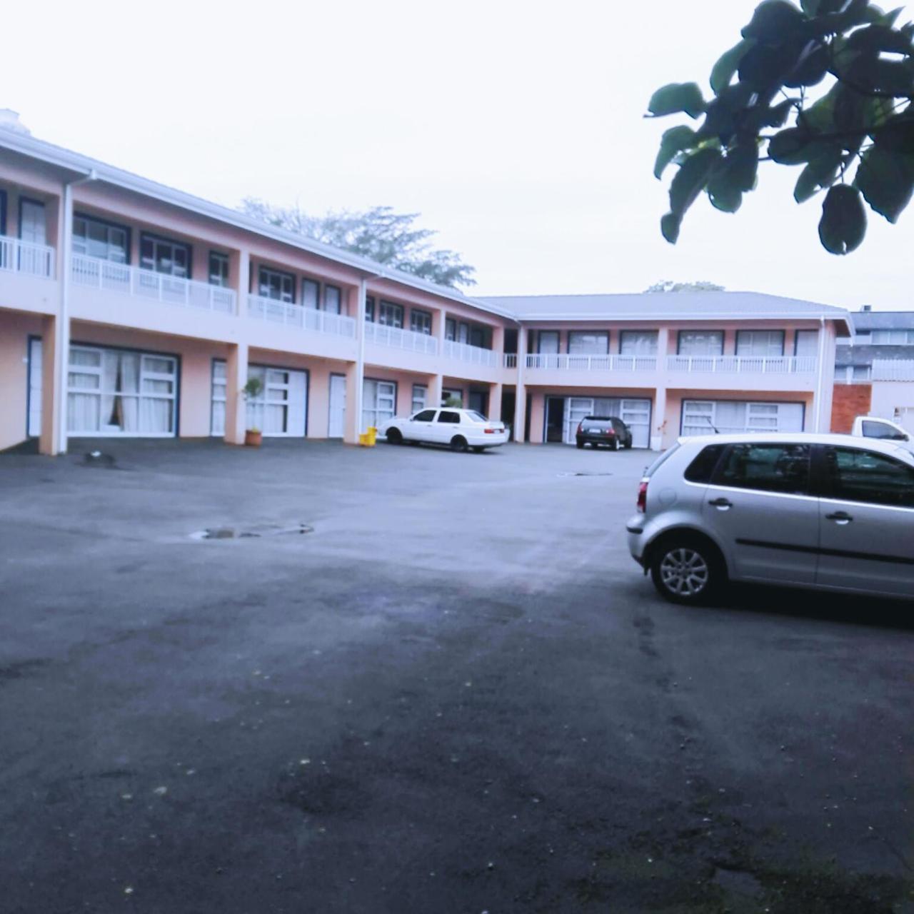 New Germany Bayside Hotel Pinetown מראה חיצוני תמונה